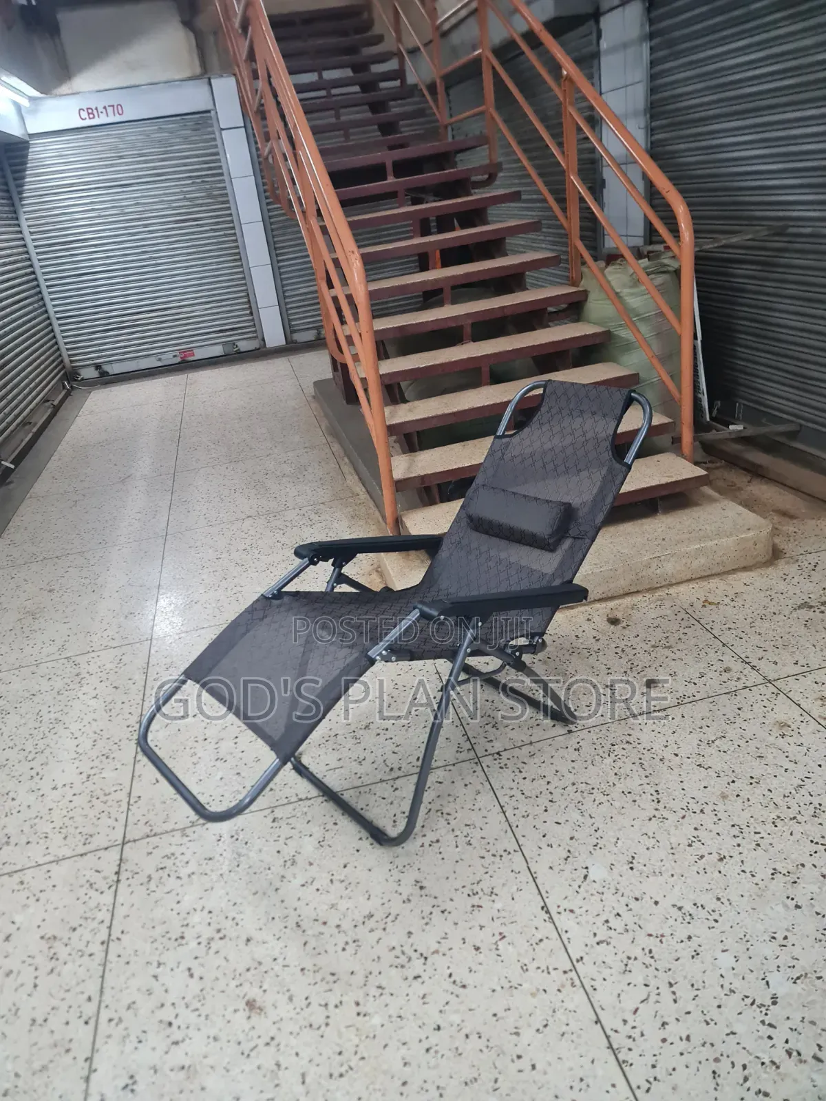 Indoor Outdoor Camping/Beach Relaxing Folding Chair