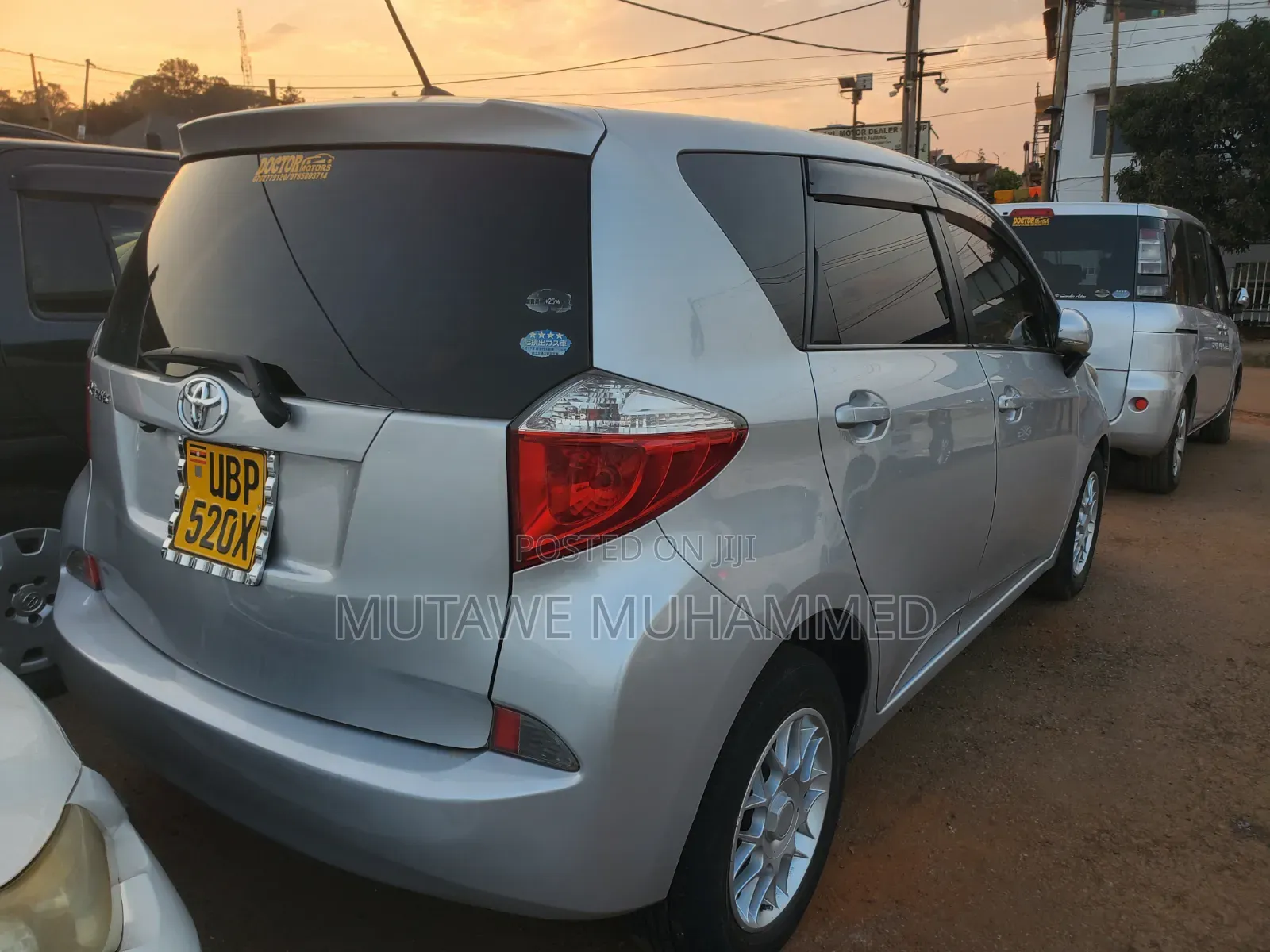 Toyota Ractis 2012 Silver