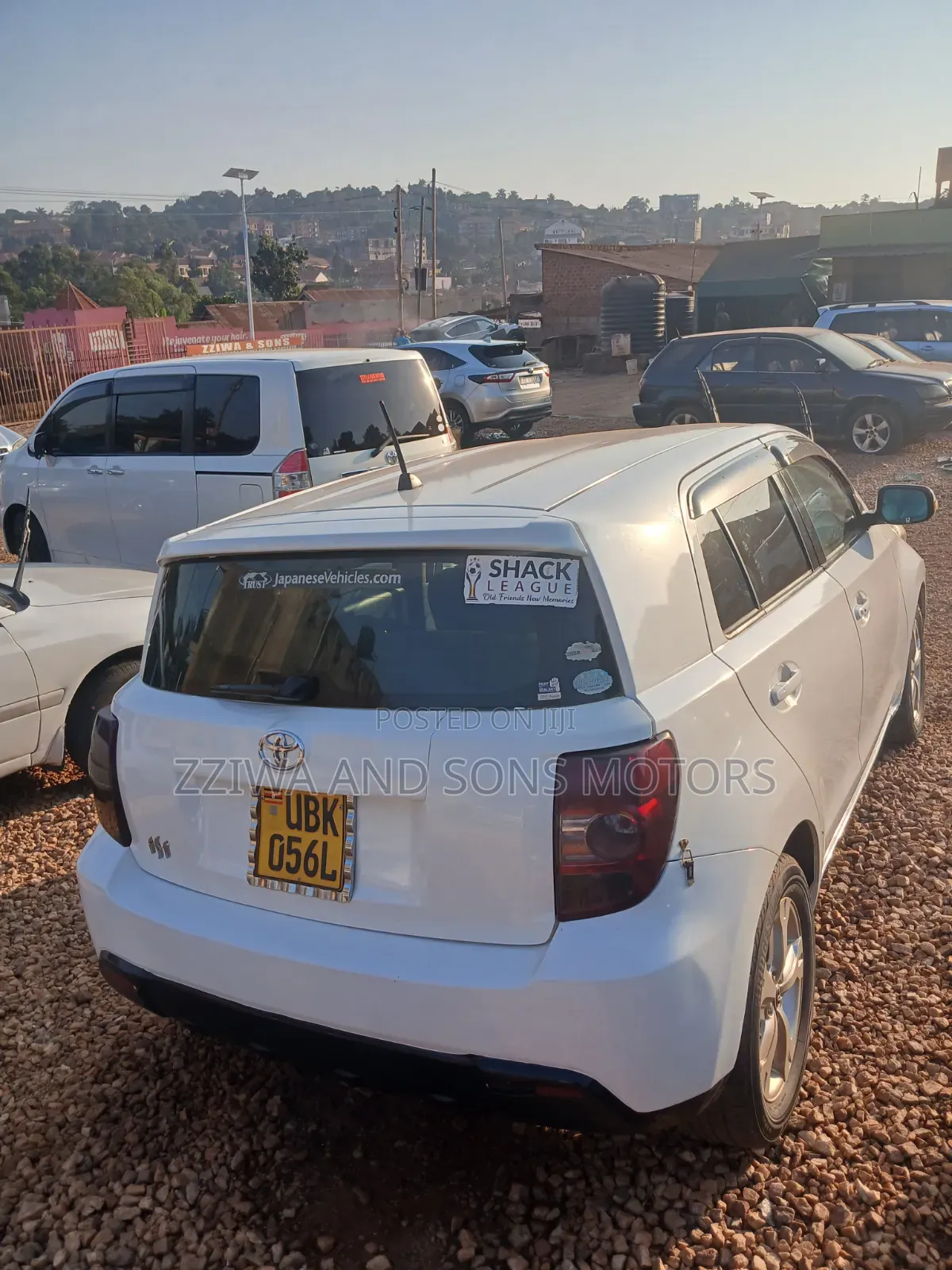 Toyota IST 2009 White