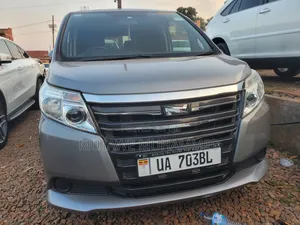 Toyota Noah 2015 Gray