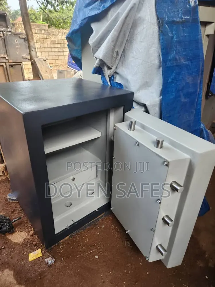 400kgs Safe Vault