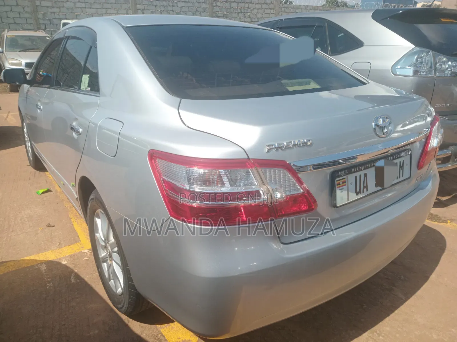 Toyota Premio 2010 Silver