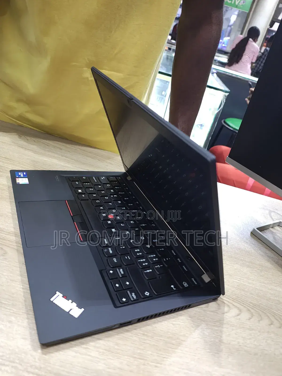 Laptop Lenovo ThinkPad T14 G2 8GB Intel Core i7 SSD 256GB