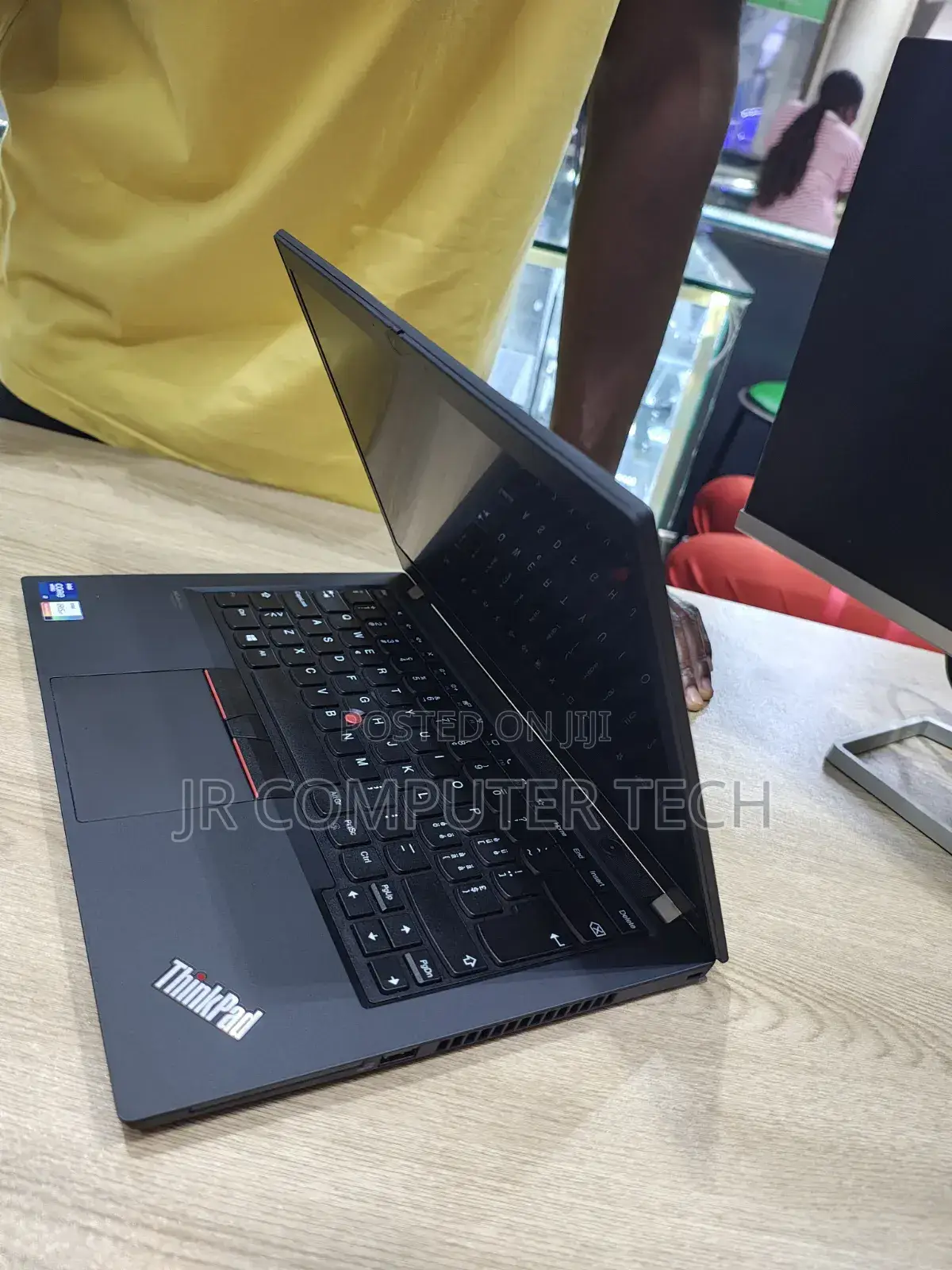 Laptop Lenovo ThinkPad T14 G2 8GB Intel Core i7 SSD 256GB
