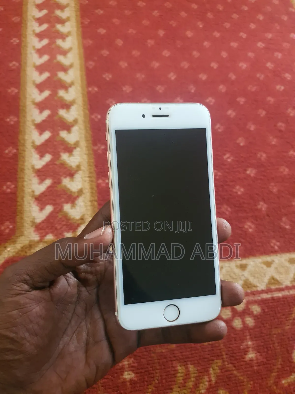 Apple iPhone 6s 16 GB Gold