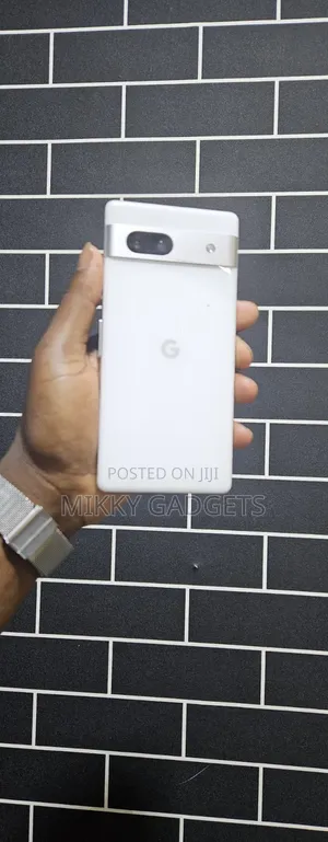 Google Pixel 7a 128 GB White