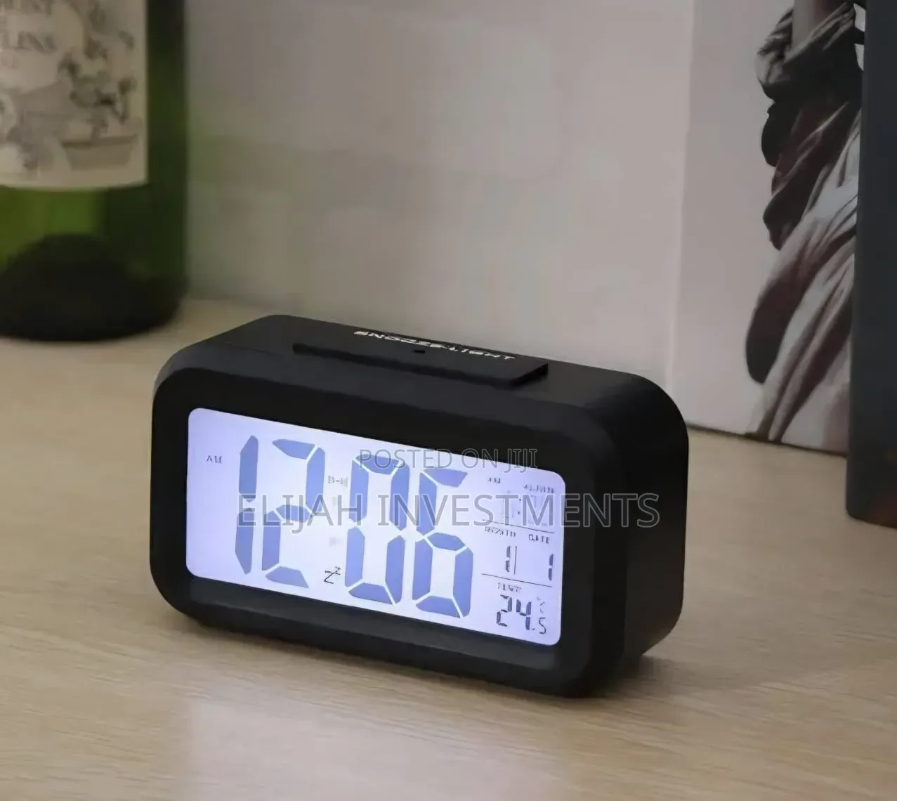 Optically Controlled Liquid Crystal Alarm Clock