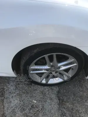 Toyota Crown Majesta 2014 White