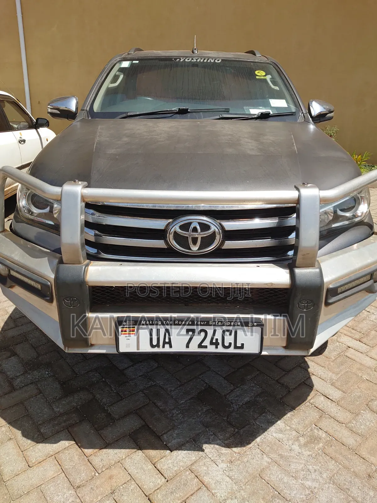 Toyota Hilux Revo Double Cab Deisel 2.4 AWD 2017 Gray