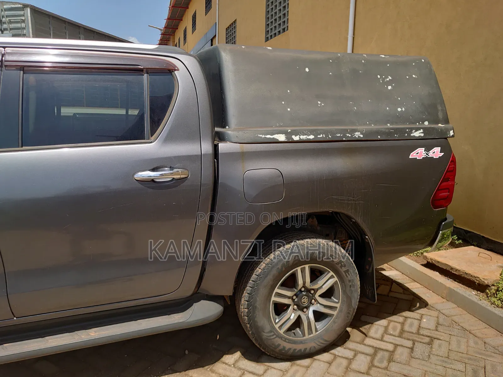Toyota Hilux Revo Double Cab Deisel 2.4 AWD 2017 Gray