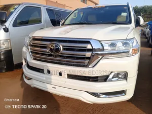 Toyota Land Cruiser Prado 2022 White