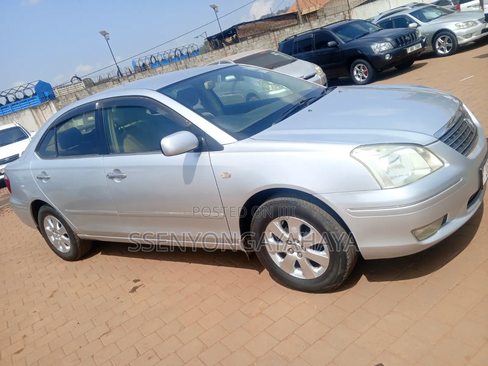 Toyota Premio 2005 Silver