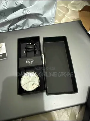 Tomi Men's Ultra-Thin Minimalist Calendar Leather Belt Strap Quartz.