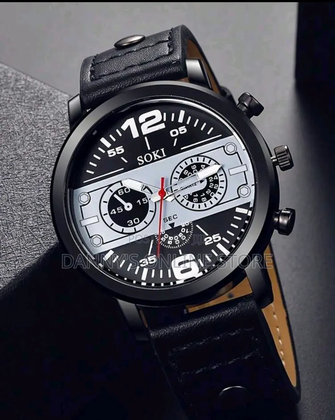 Men's Casual Sports Digital Display Round White Quartz Watch, Pu Strap