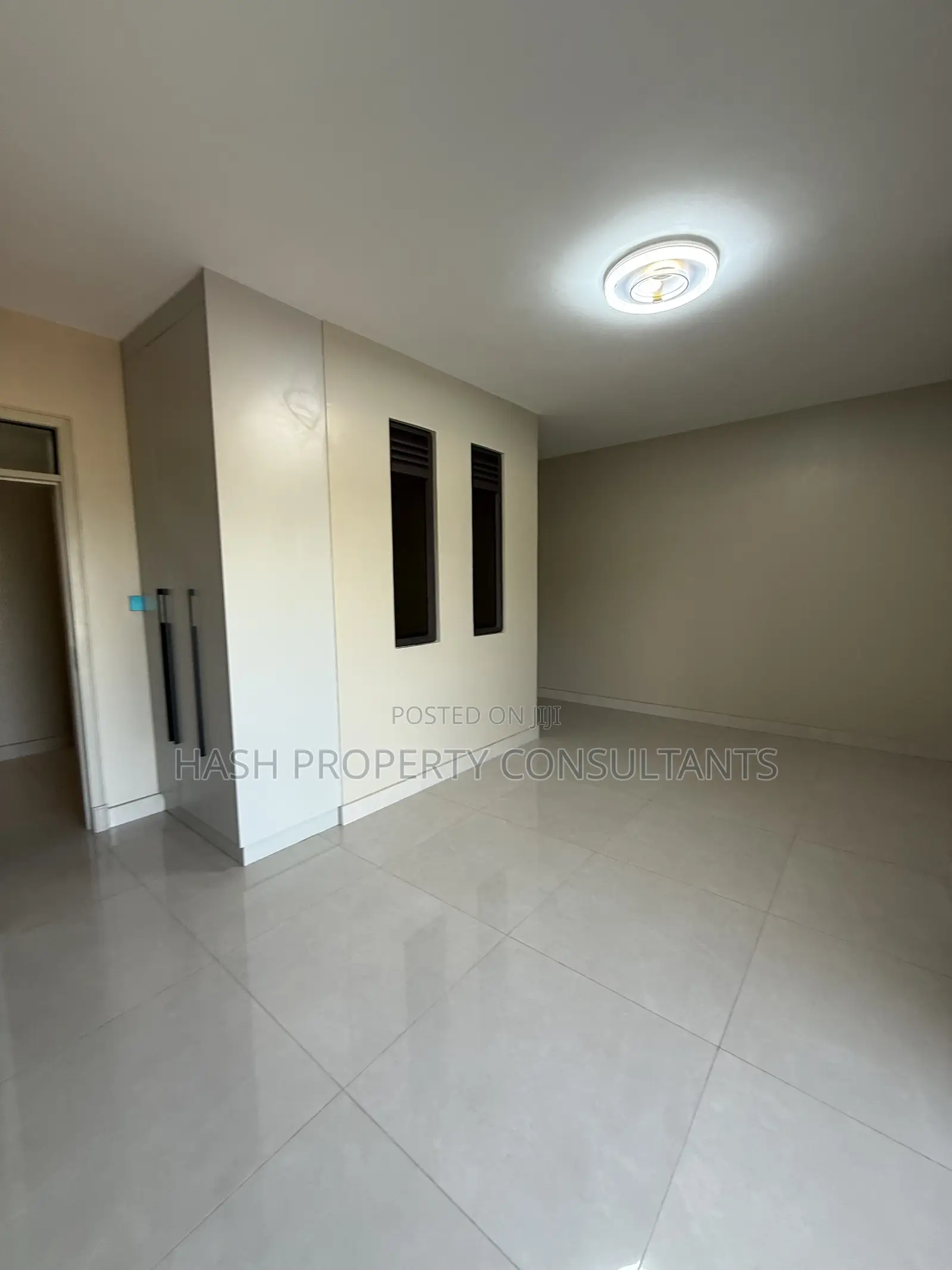 4bdrm Duplex in Lubowa, Central Division for rent