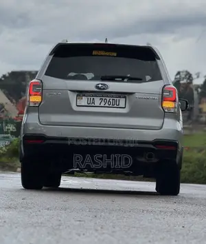Subaru Forester 2.0XT Premium AWD 2017 Silver