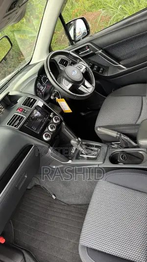 Subaru Forester 2.0XT Premium AWD 2017 Silver