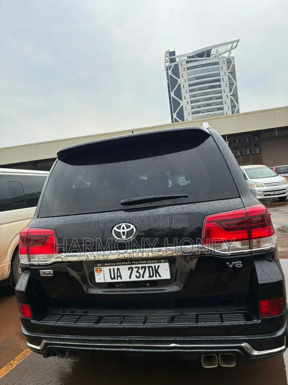 Toyota Land Cruiser 4.6 V8 ZX 2016 Black