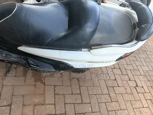 Yamaha Majesty 2014 Black
