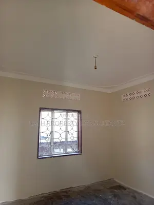 3bdrm House in Namasuba, Central Division for sale