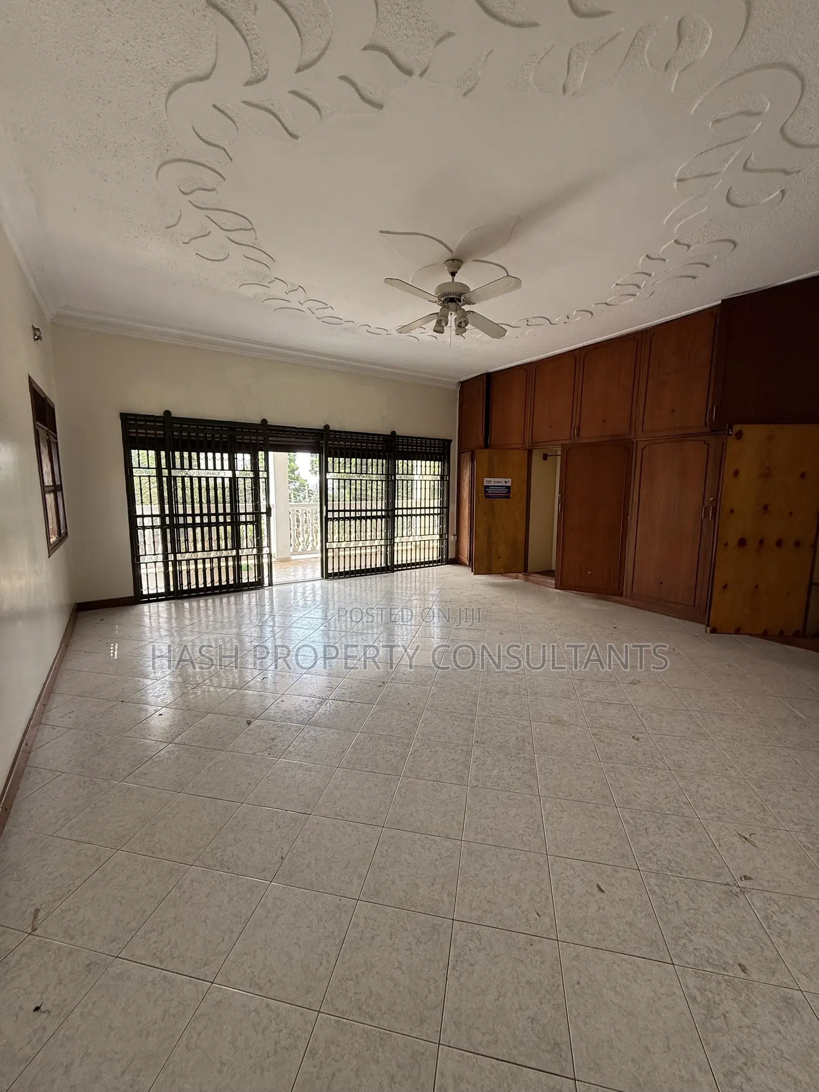 6bdrm House in Muyenga, Central Division for rent