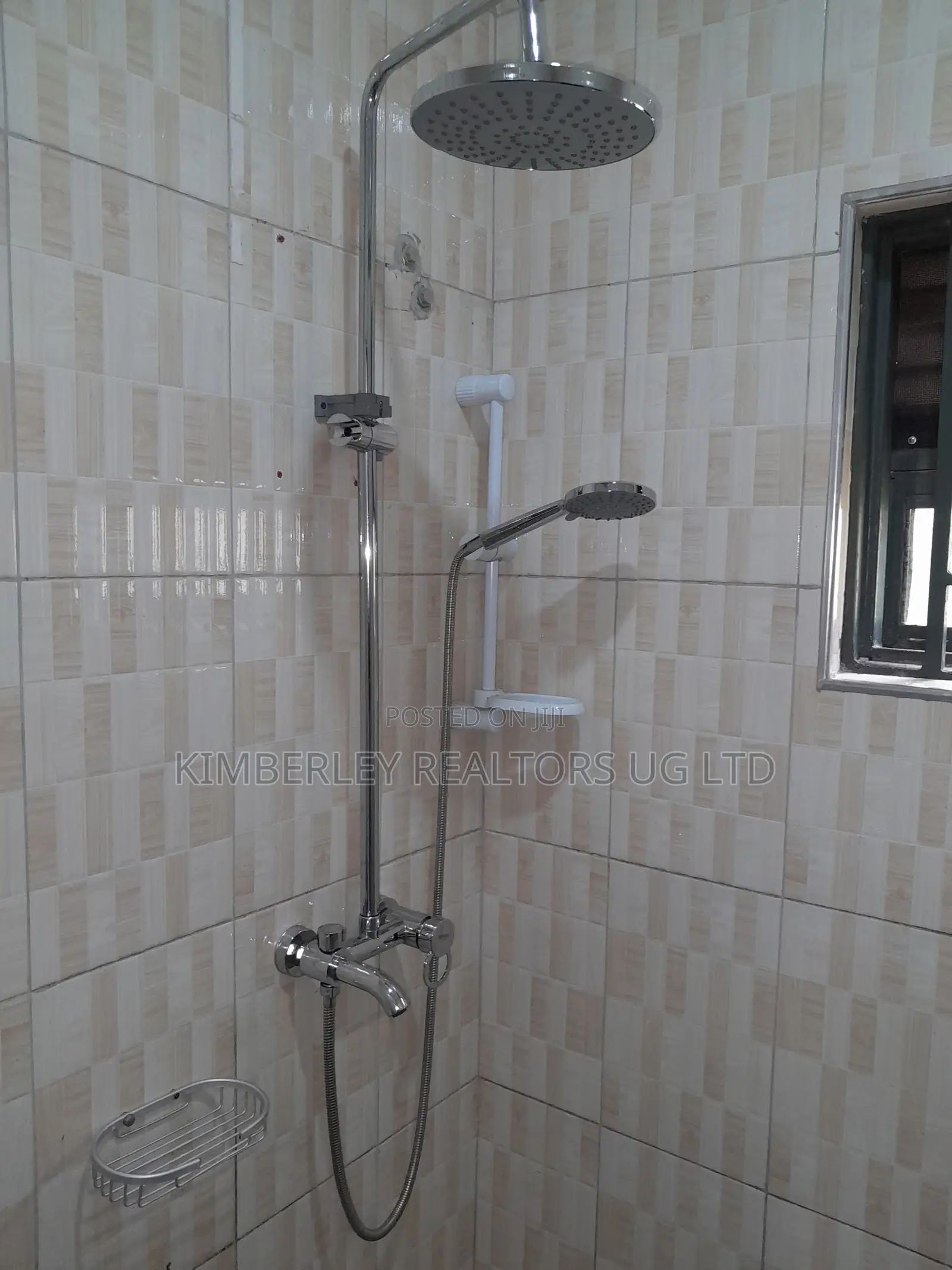 2bdrm Duplex in Division A for sale