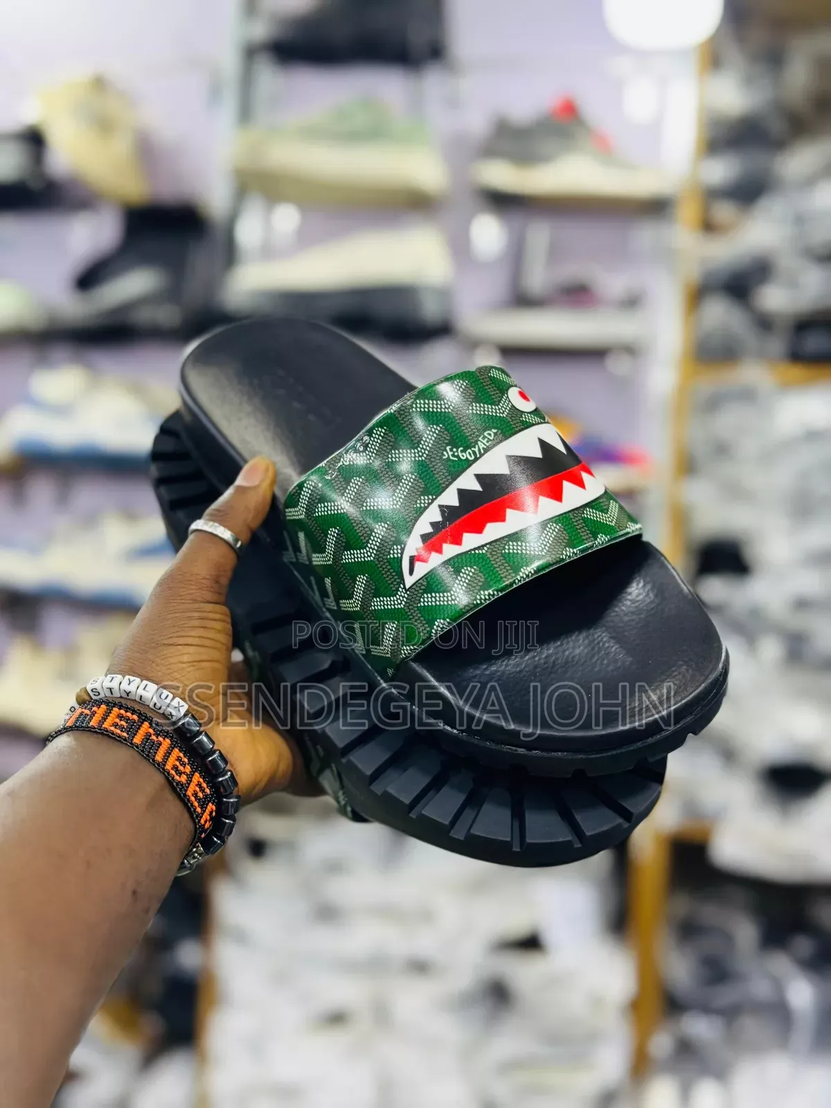 Goyard Slides