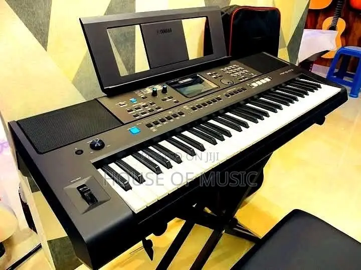 Keyboard PSR E473