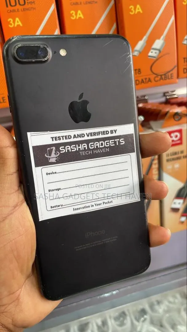 Apple iPhone 7 Plus 128 GB Black