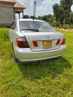 Toyota Premio 2015 Silver