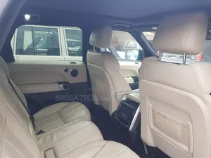 Land Rover Range Rover Sport HSE Td6 4x4 (3.0L 6cyl 8A) 2016 White