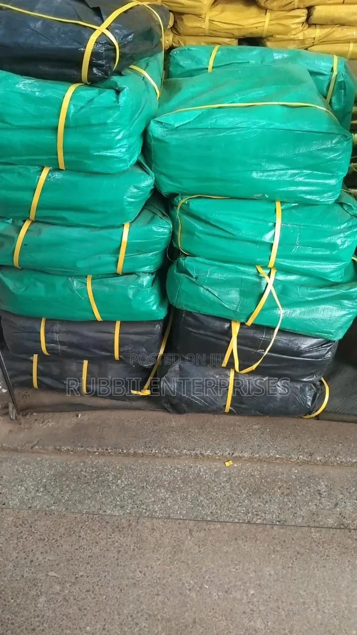 Tarpaulin 30×30 Ft