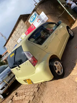 Toyota Passo 2005 Green