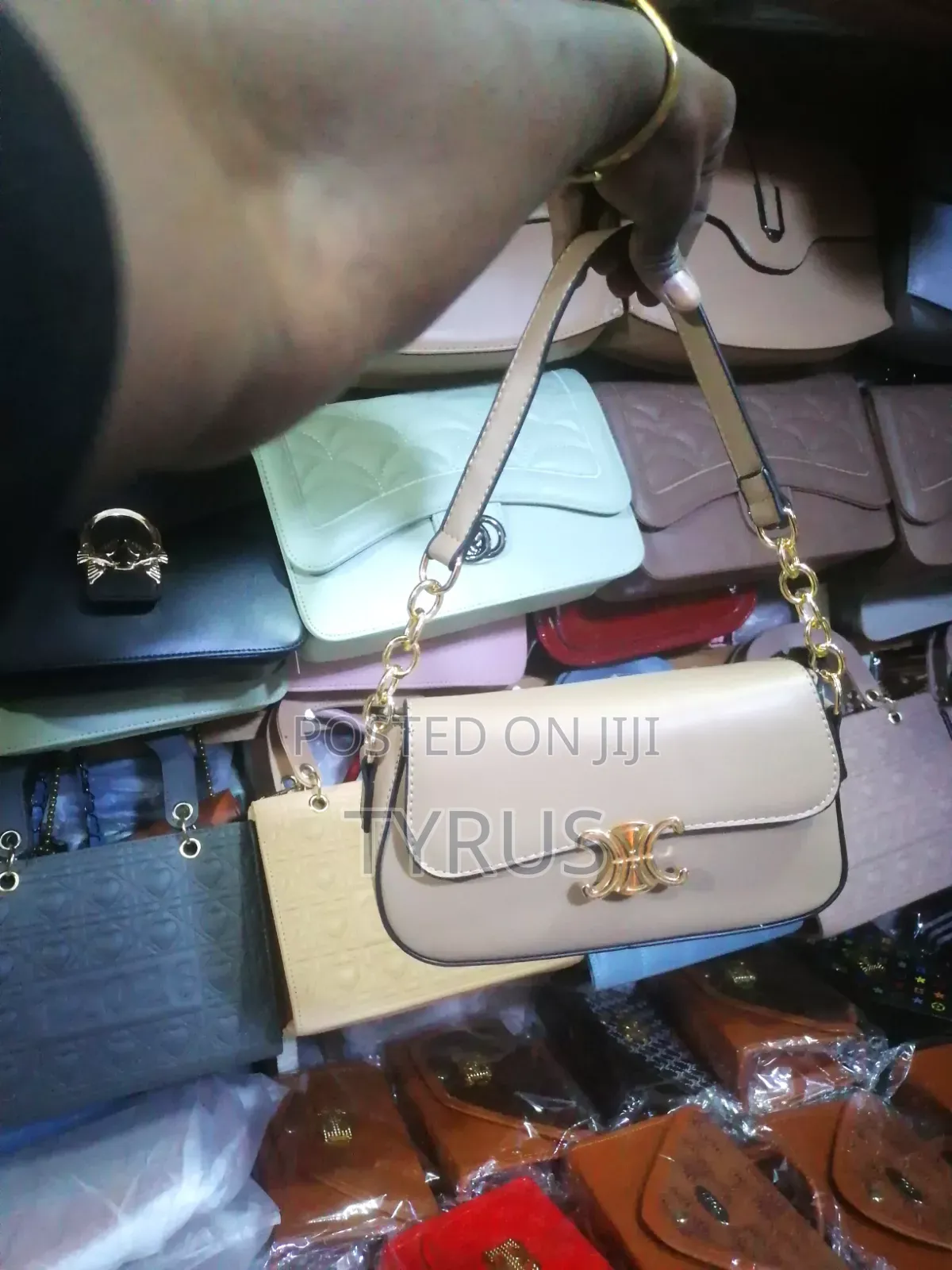 Shoulder Bags