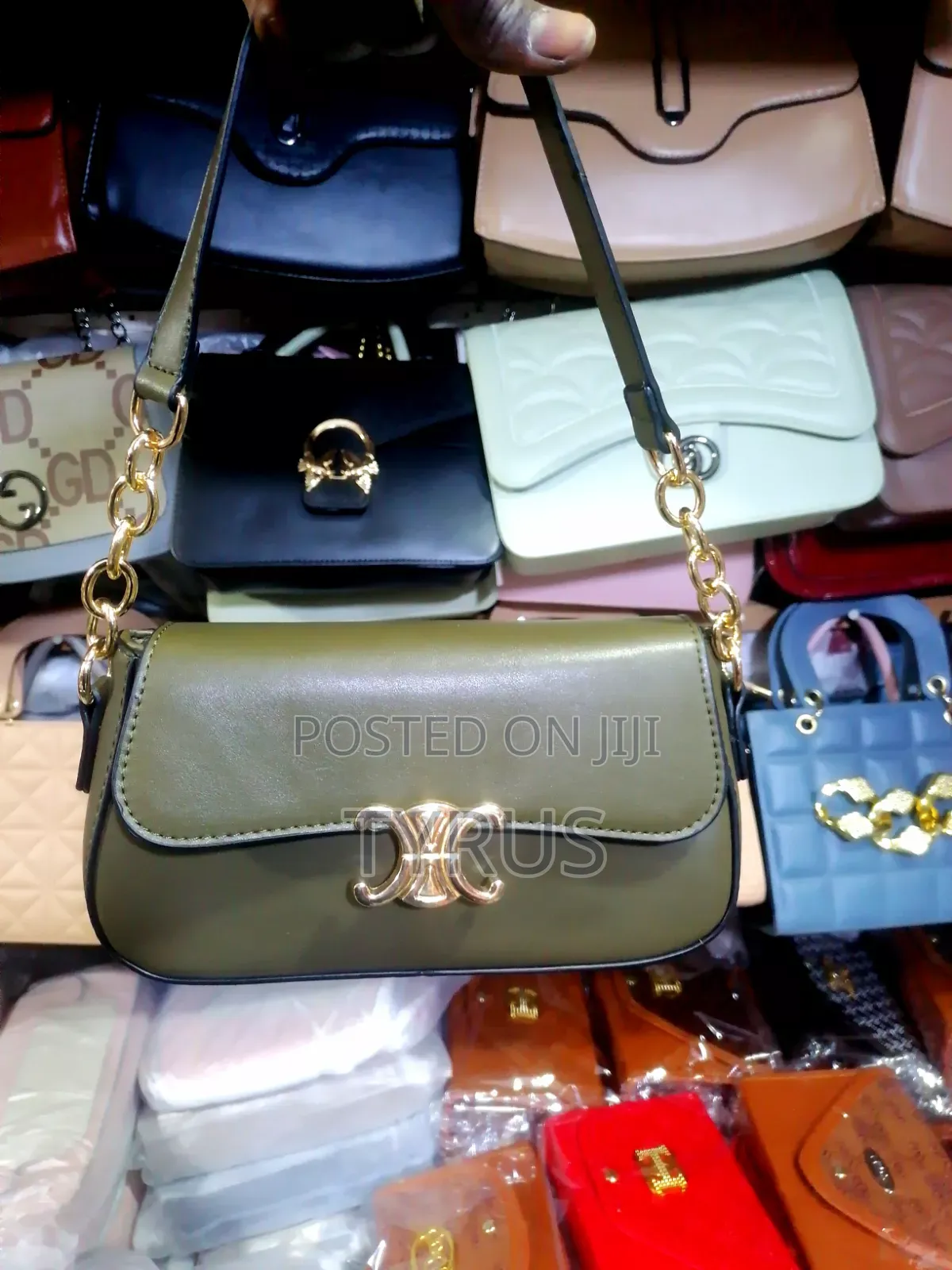 Shoulder Bags