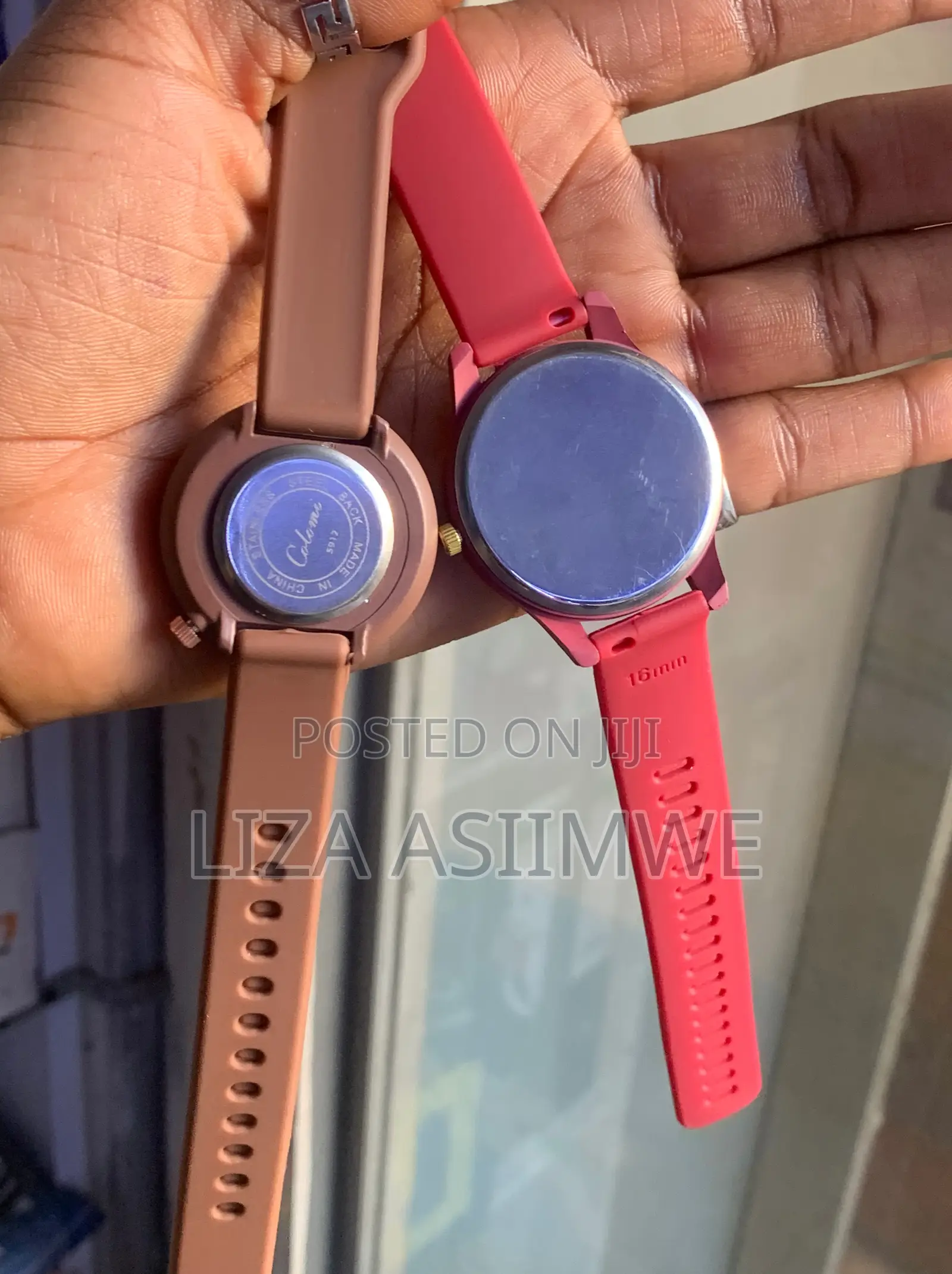Kids Quartz Watches Feature Silicone Bands And Round Cases.