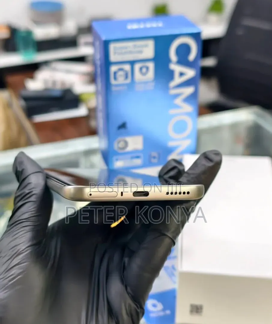 New Tecno Camon 50 Ultra 512 GB Silver