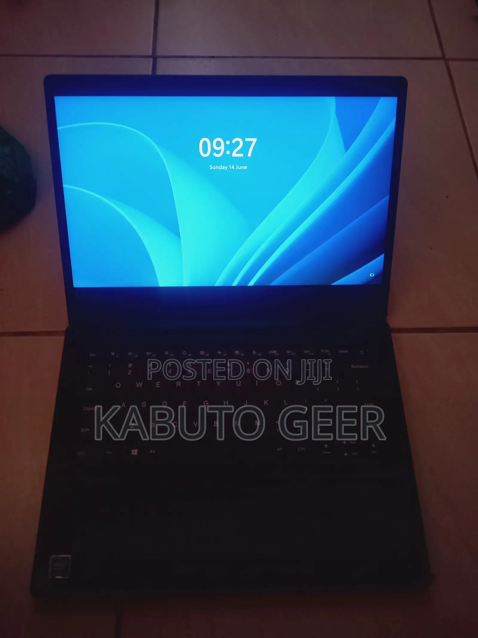 Laptop Lenovo ThinkPad X1 Carbon 4GB Intel Celeron SSD 500GB