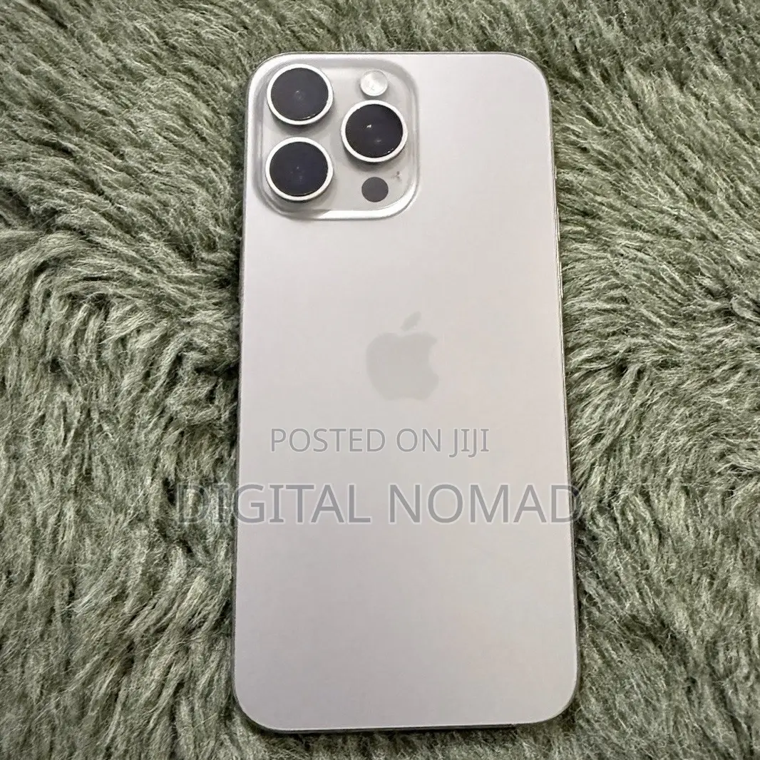 Apple iPhone 15 Pro Max 256 GB Gray