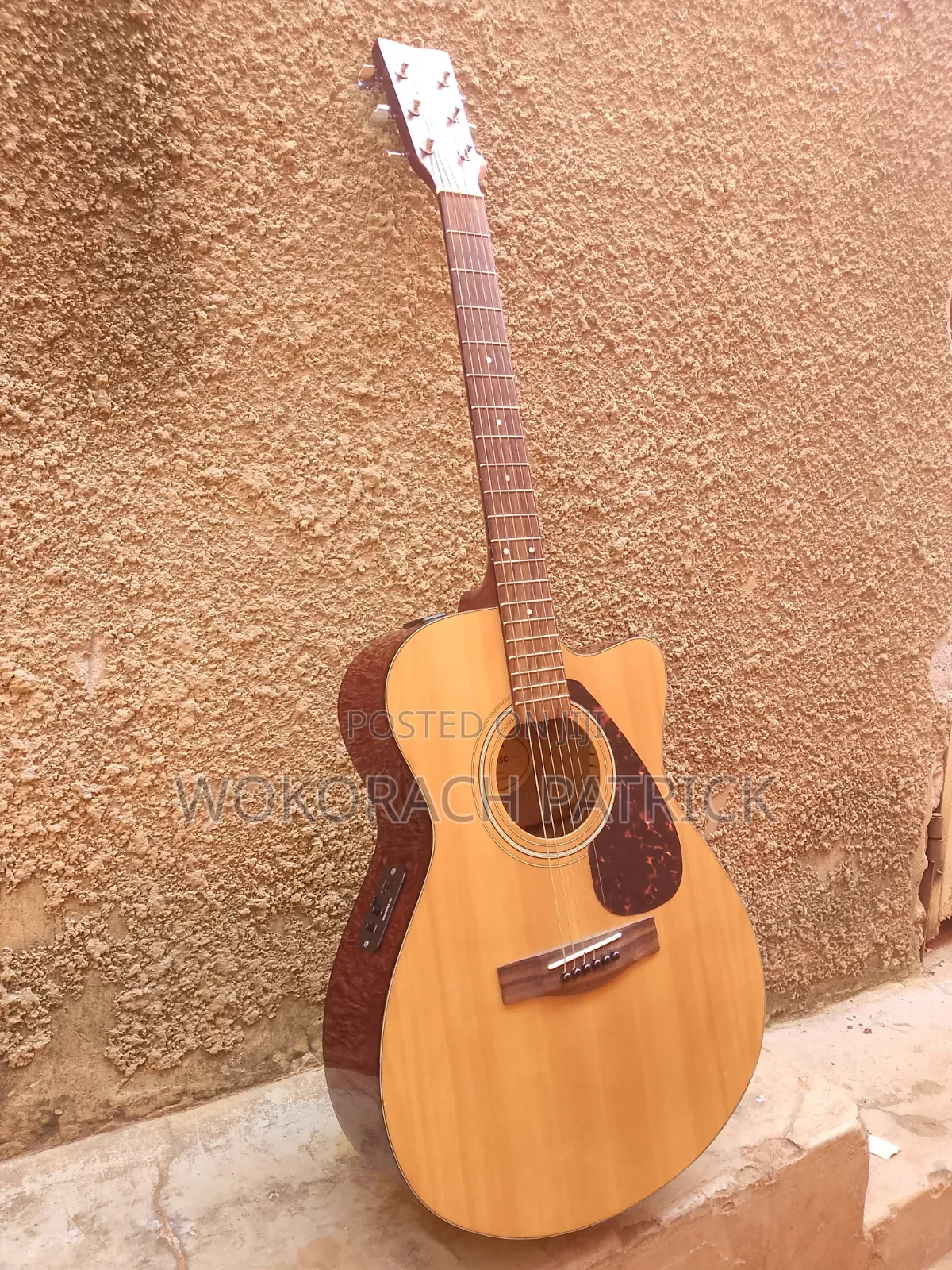 Acoustic Guitar