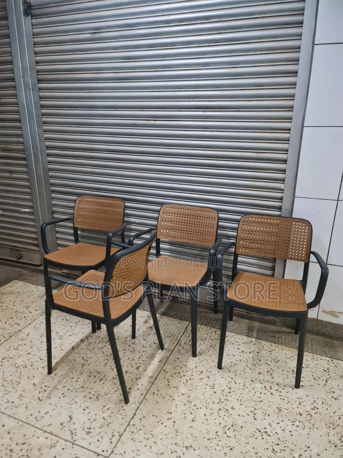 Cafeteria Outdoor All Sized Plastic Chairs Plastic Chairs