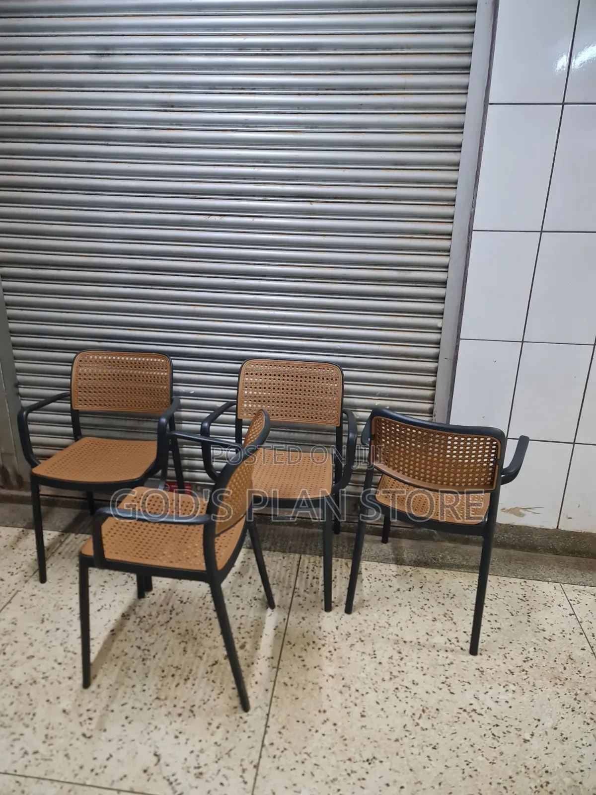 Cafeteria Outdoor All Sized Plastic Chairs Plastic Chairs