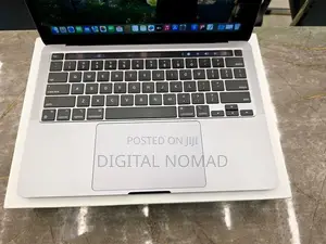 Laptop Apple MacBook Pro 2020 M1 8GB Apple M1 Pro SSD 512GB
