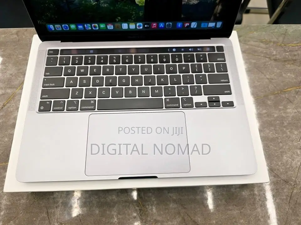 Laptop Apple MacBook Pro 2020 M1 8GB Apple M1 Pro SSD 512GB