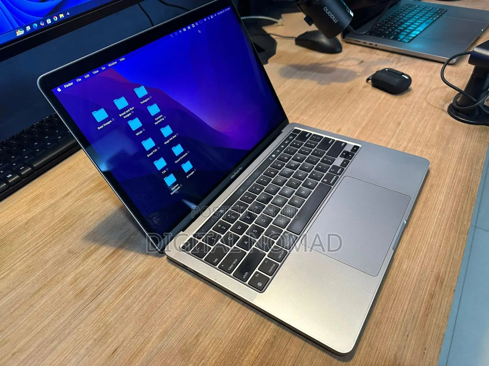 Laptop Apple MacBook Pro 2020 16GB Intel Core i5 SSD 1T