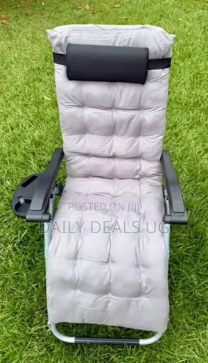 Padded, Zero-Gravity Folding Recliner