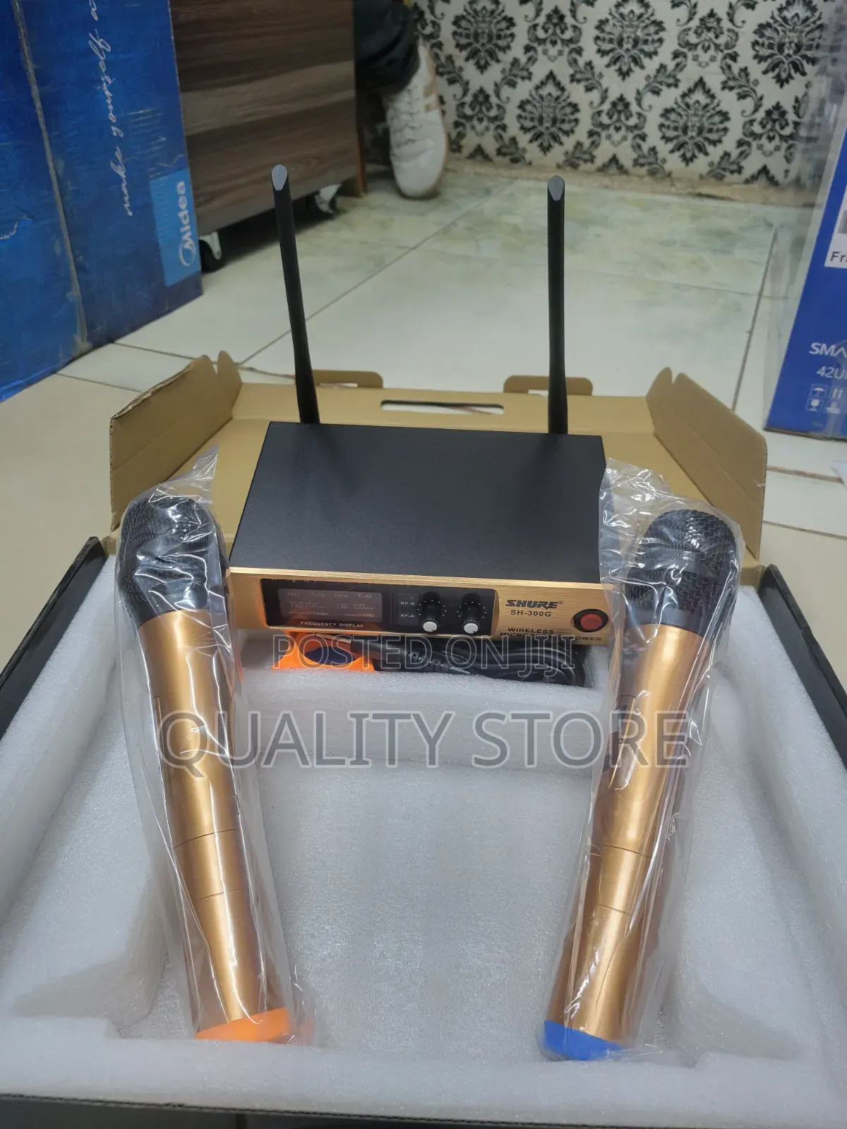 Shure Wireless Receiver Sh-300g With 2 Microphone