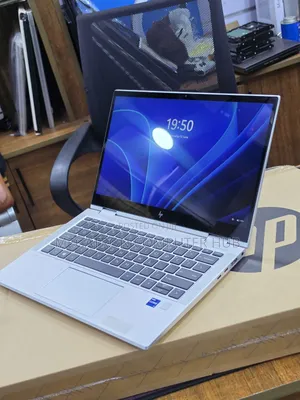 Laptop HP EliteBook 830 16GB Intel Core i7 SSD 512GB