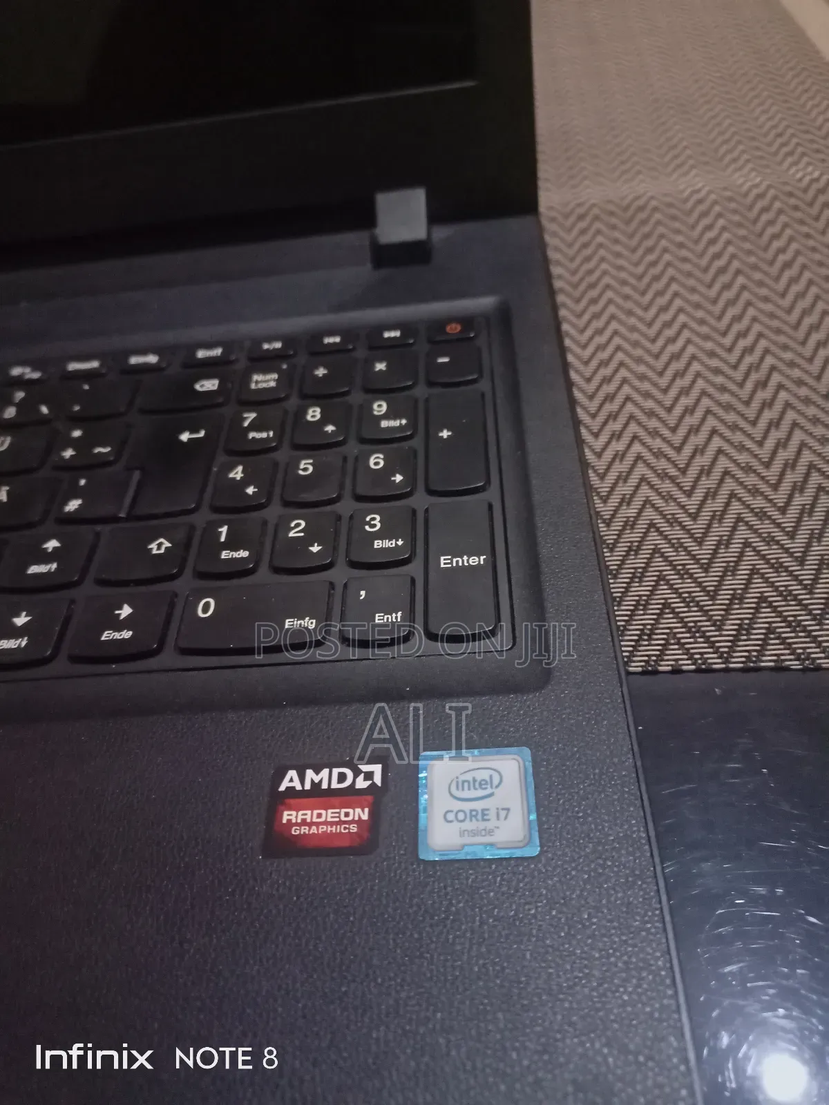 Laptop Lenovo IdeaPad 110 8GB Intel Core i7 SSD 1T