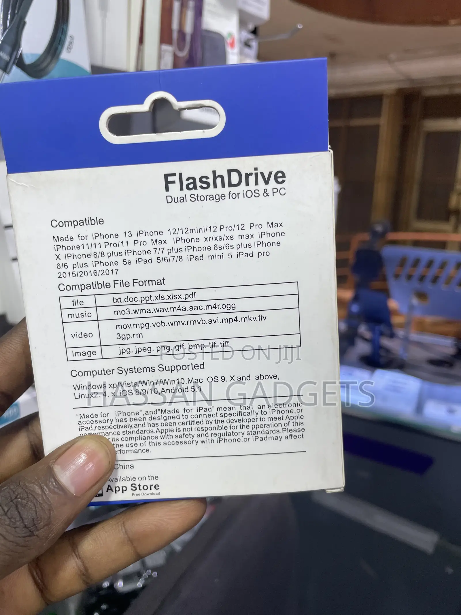 Usb Flash and Supports iPhone/Pad/Pod